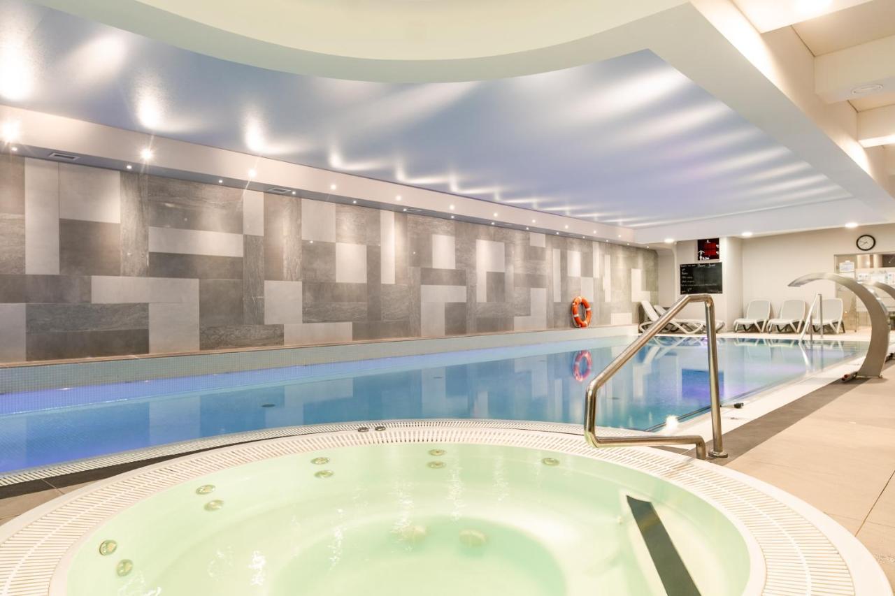 Hotel & Spa Trzy Wyspy Swinoujscie Bagian luar foto